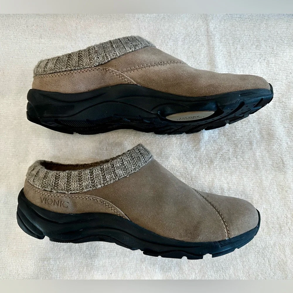 Vionic 8.5 Tan Taupe Slip-ons - Picture 3 of 7